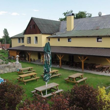 Hotel Penzion Zamecka Adršpach Exterior foto